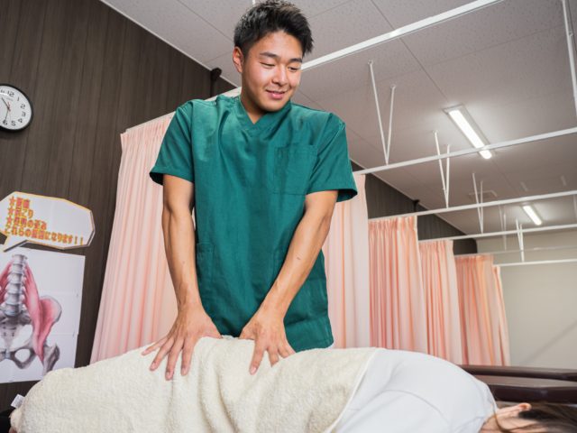 交通事故による首の痛みは早めのケアを